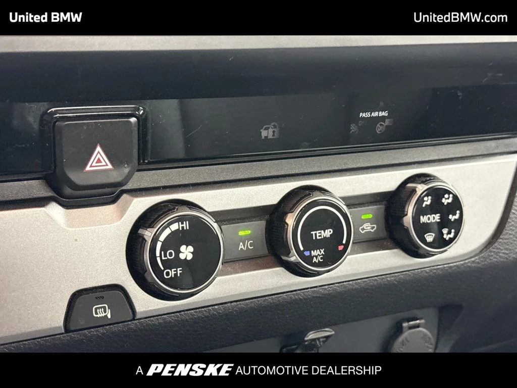 2018 Toyota Tacoma SR - Photo 10