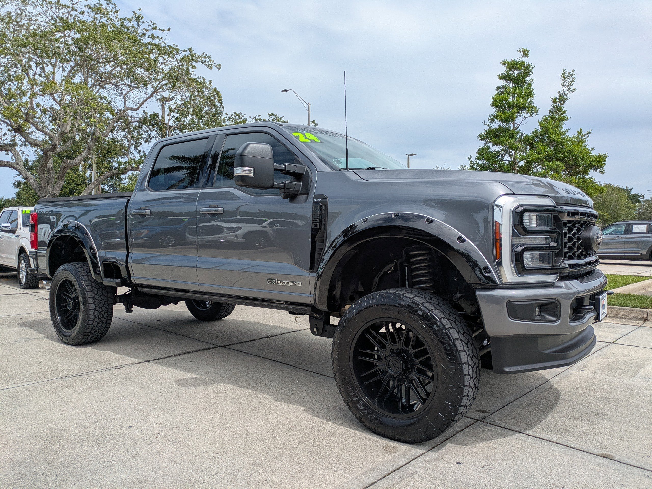 2024 Ford F-250 XLT 4x4 Crew Cab 6-3/4' Box's photo