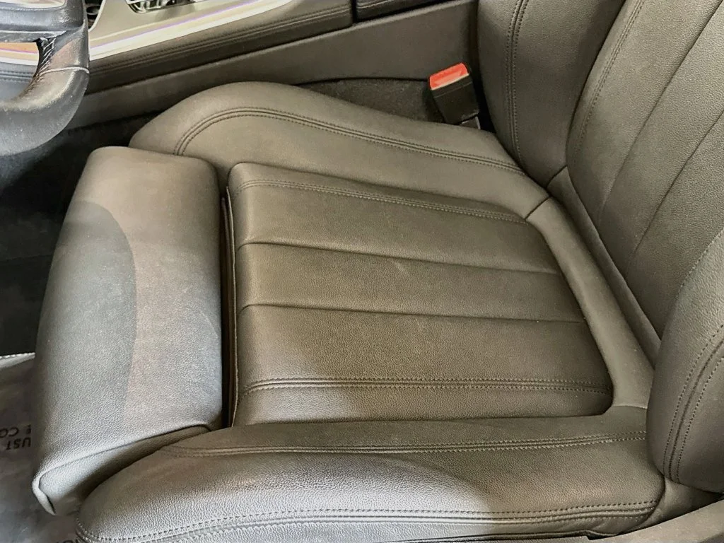 Used 2021  BMW xDrive40i image 22