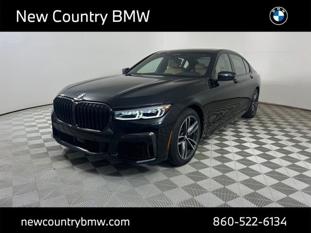 Used 2022 Black Sapphire Metallic BMW 750i xDrive image 3