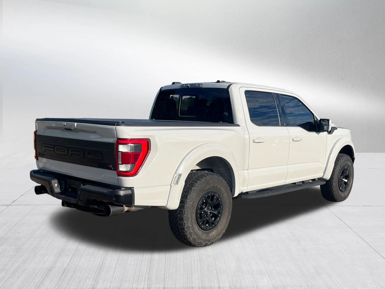 Used 2023 Avalanche Ford Raptor image 7