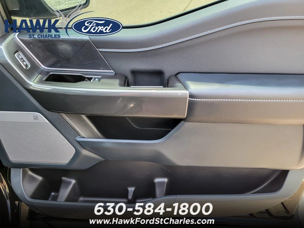 Used 2023 Black Metallic Ford XLT image 21