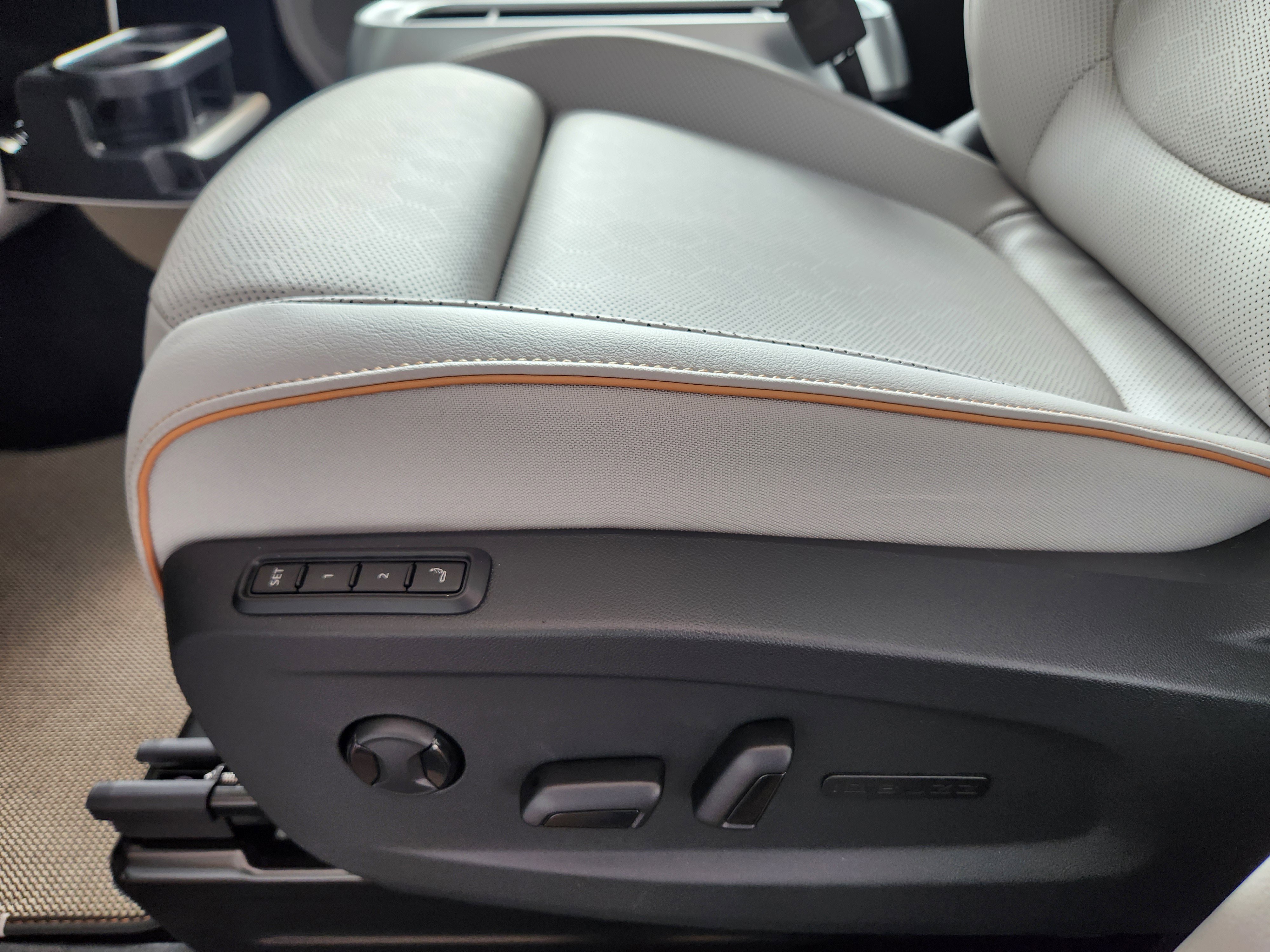 2025 Volkswagen ID. Buzz 1st Edition - Photo 17