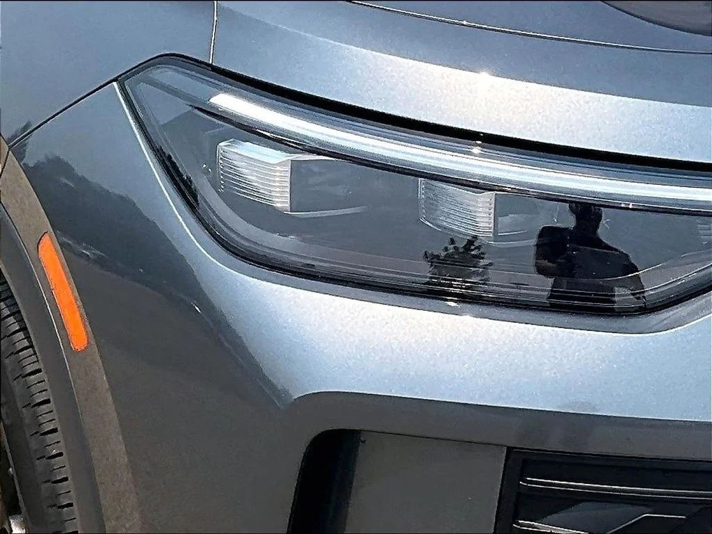 2026 Volkswagen Tiguan SE - Photo 34