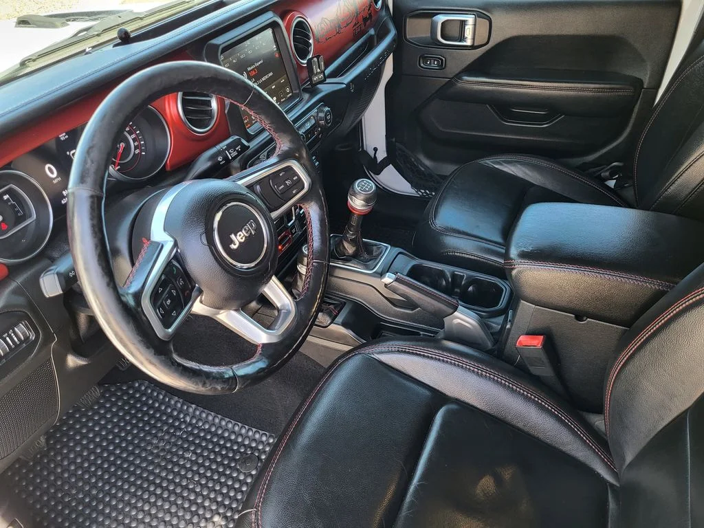 Used 2019 White Jeep Rubicon image 10