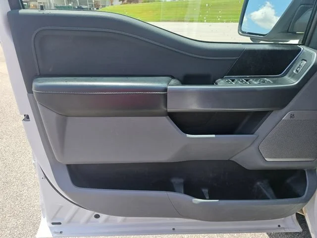 Used 2021 White Ford XL image 10