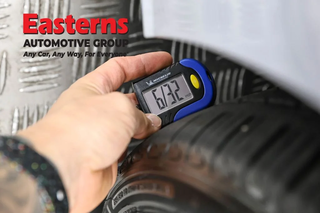 Used 2023 Gray Nissan 2.0 SR image 28