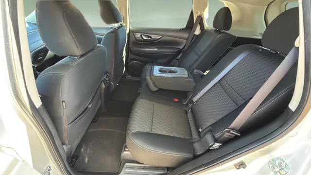 Used 2018 Silver Nissan SV image 19
