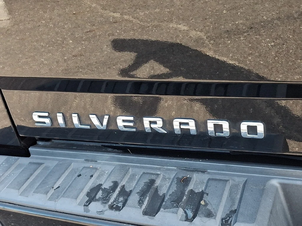 Used 2018 BLACK Chevrolet LT image 31