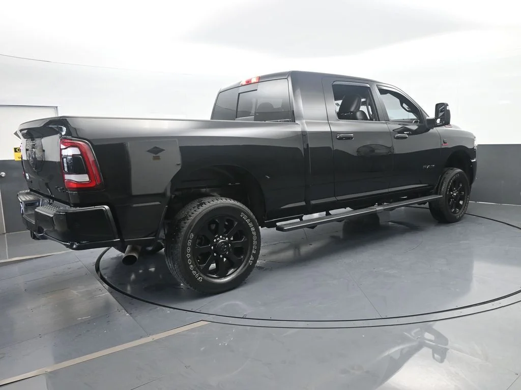 Used 2024 Diamond Black Crystal Pearlcoat Ram Laramie image 6