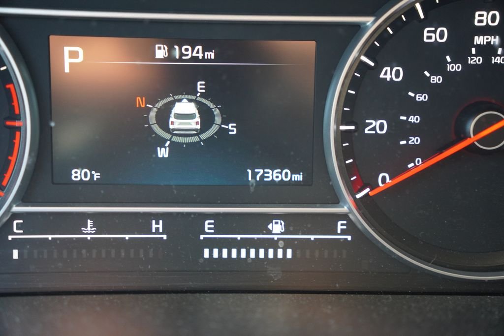 Used 2023 Aruba Green Kia X-Line EX image 8