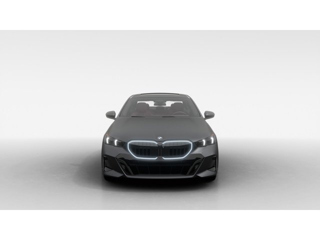 2027 BMW 5 Series photo 3