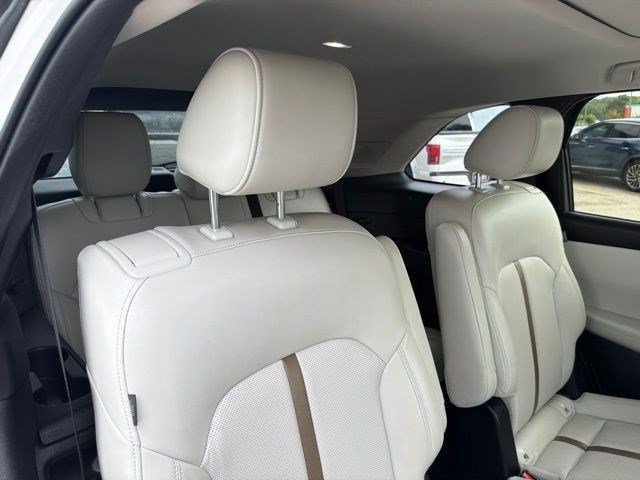 Used 2025 Rhodium White Premium Mazda Premium Plus Package image 21