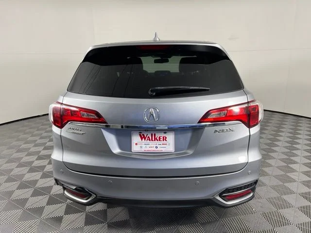 Used 2018 Lunar Silver Metallic Acura Advance Package image 6