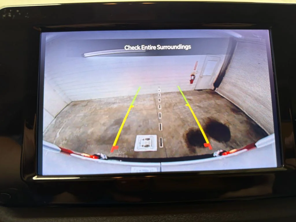 Used 2025 White Ram Base image 26