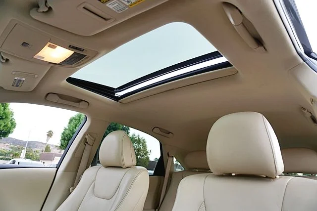 Used 2014 Gray Lexus 350 image 16