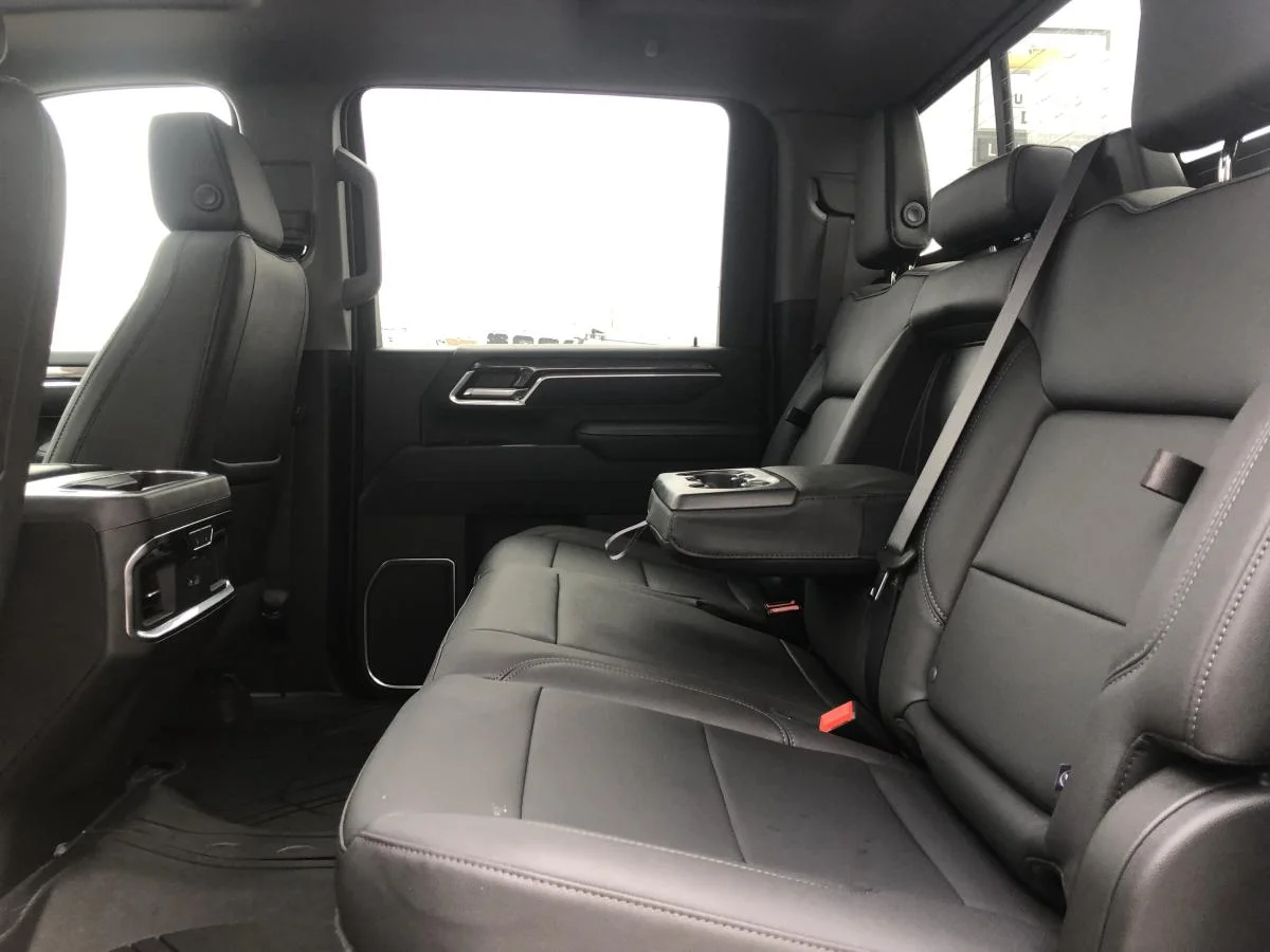 Used 2026 Black Chevrolet 4WD Crew Cab 159" LTZ image 11