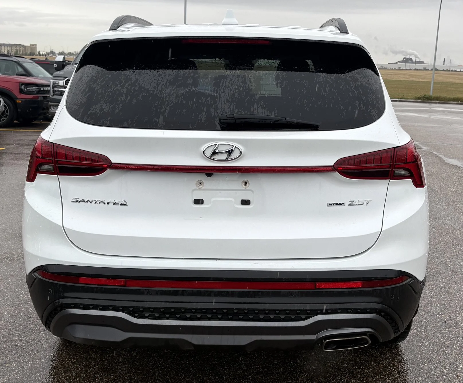 Used 2022 Quartz White Hyundai URBAN AWD image 4