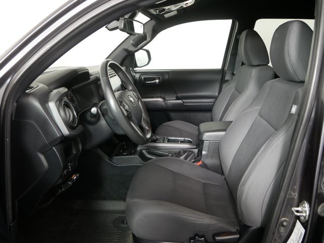 Used 2018 Magnetic Gray Metallic Toyota Double Cab TRD Off-Road w/ Technology Pkg image 9