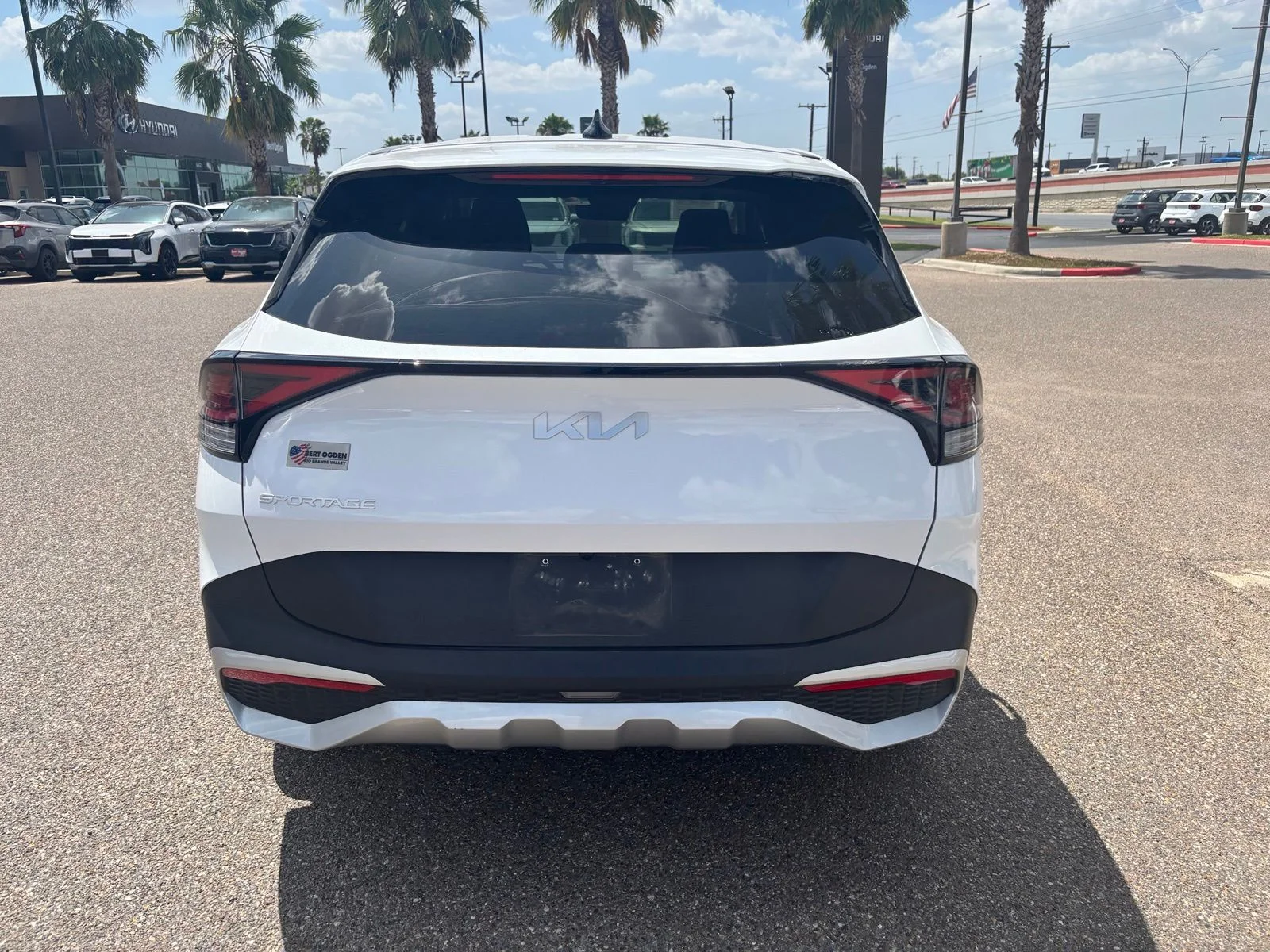 Used 2024 White Kia EX image 5