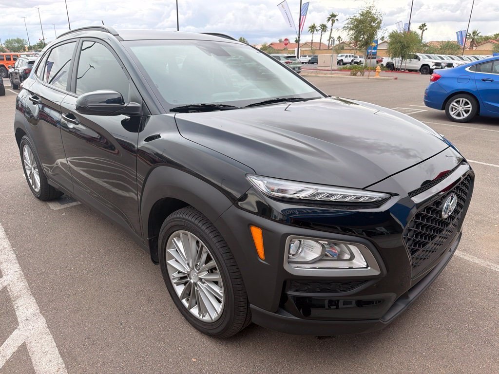 Used 2021 Ultra Black Hyundai SEL image 3