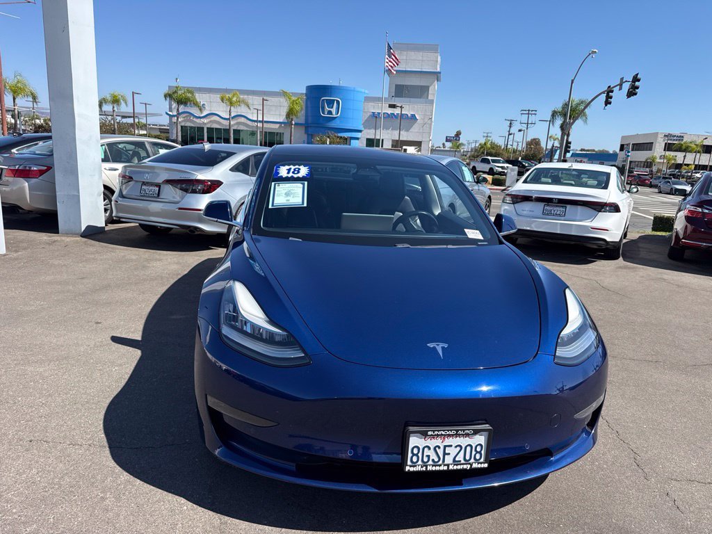 Used 2018 Blue Tesla Long Range image 5