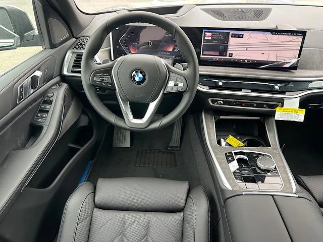 New 2026 Skyscraper Grey Metallic BMW xDrive40i image 7