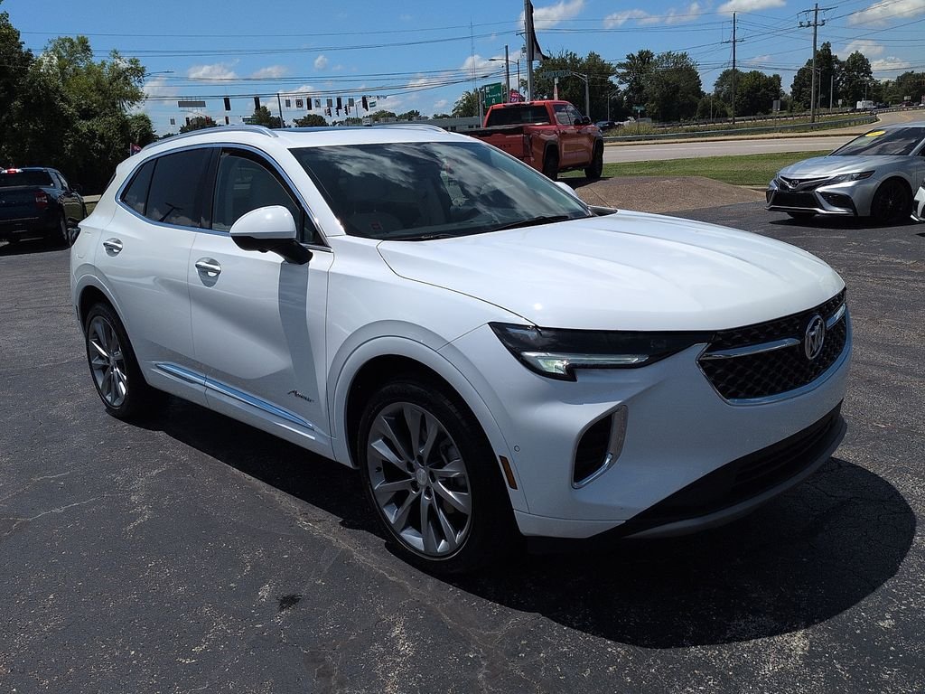 Used 2021 White Buick Avenir image 1