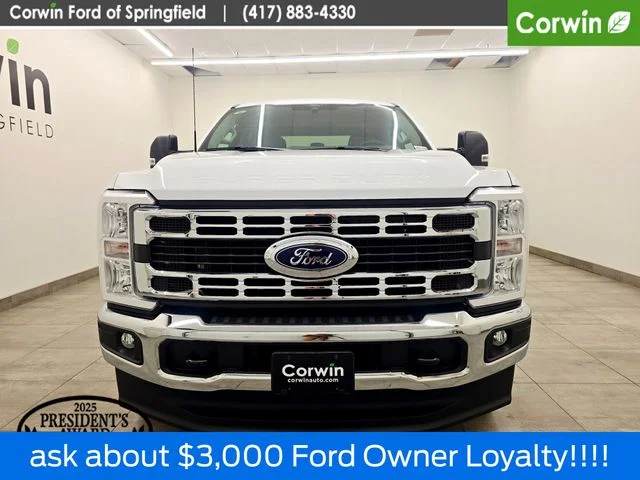 New 2026 Oxford White Ford F-250® XLT image 11