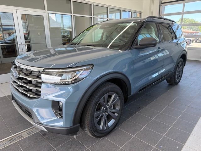 New 2026 Vapor Blue Metallic Ford Active image 4