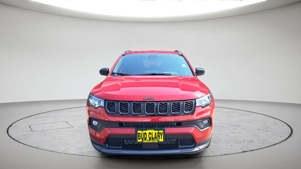New 2026 Red Hot Pearlcoat Jeep Latitude image 8