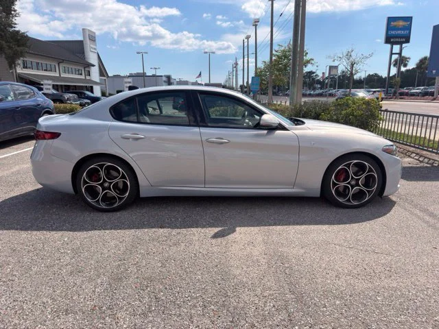 Used 2023 Moonlight Gray Metallic Alfa Romeo Ti image 18