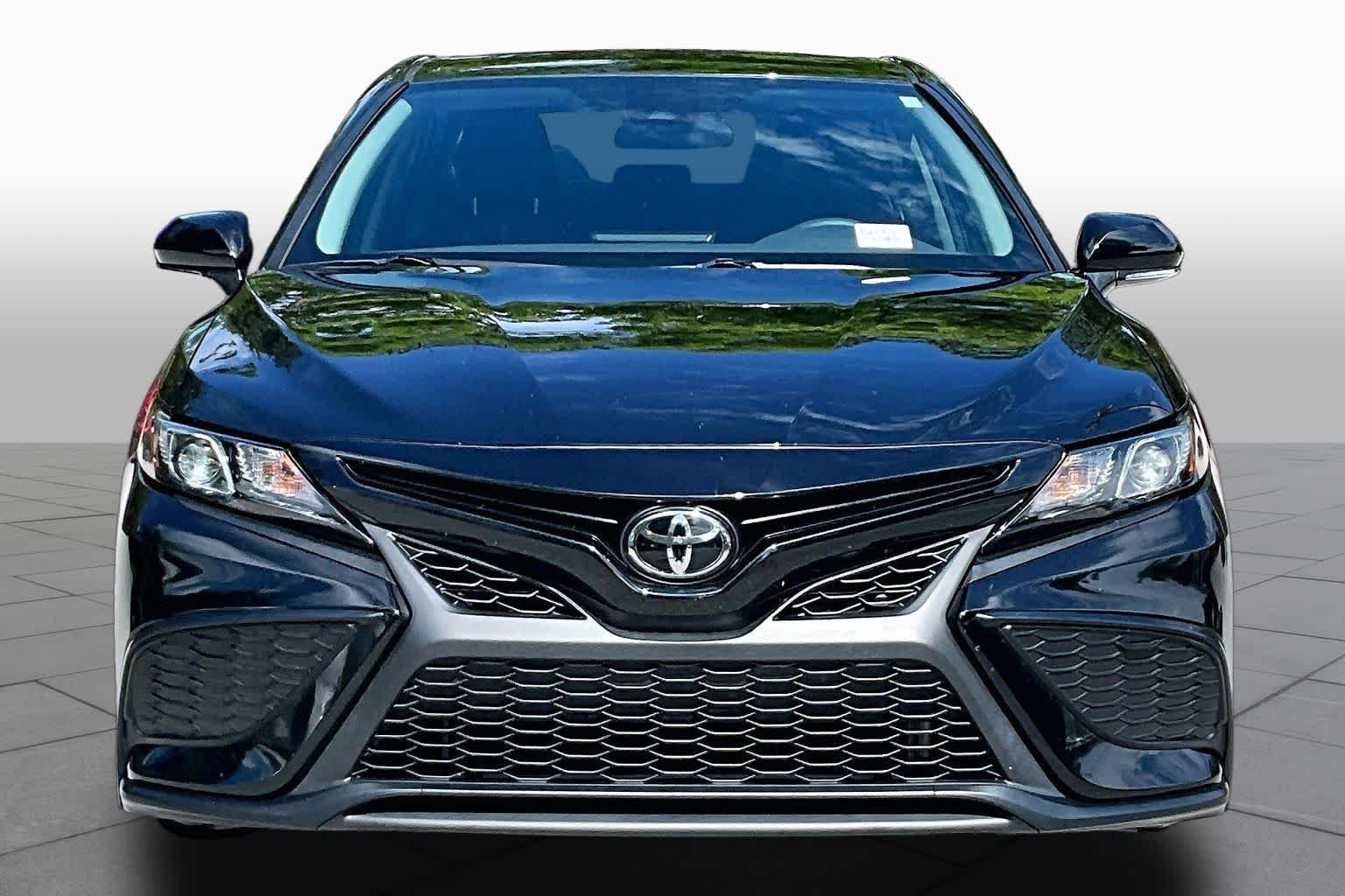 Used 2024 Midnight Black Metallic Toyota SE image 4
