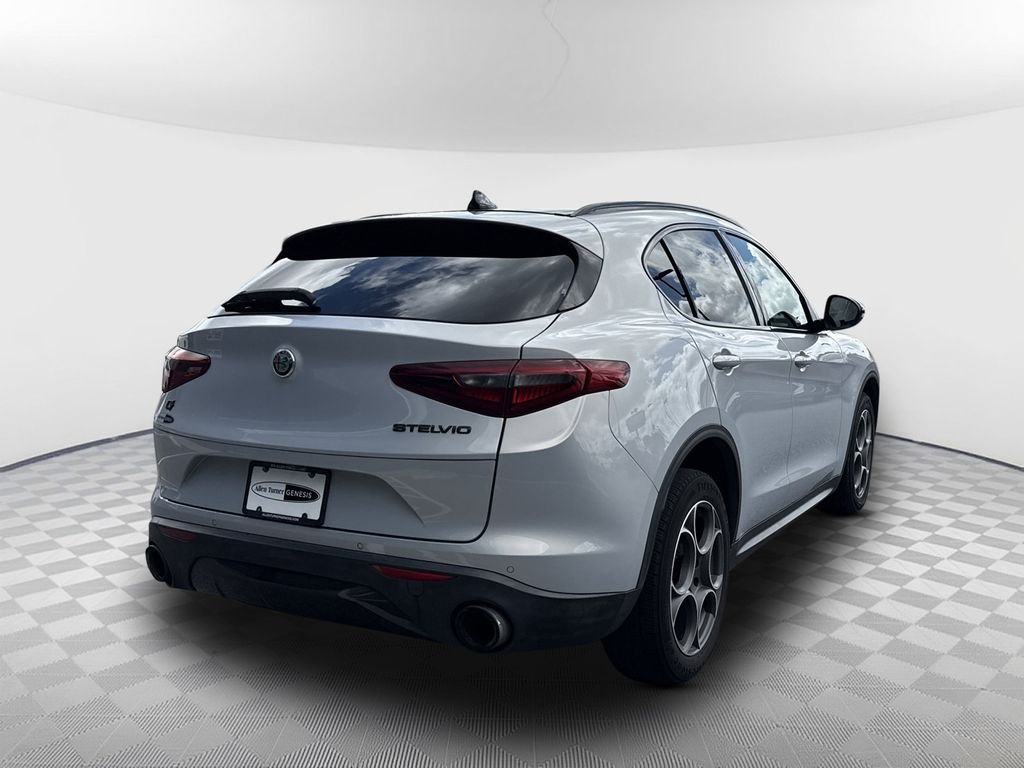Used 2021 White Alfa Romeo Sprint image 8