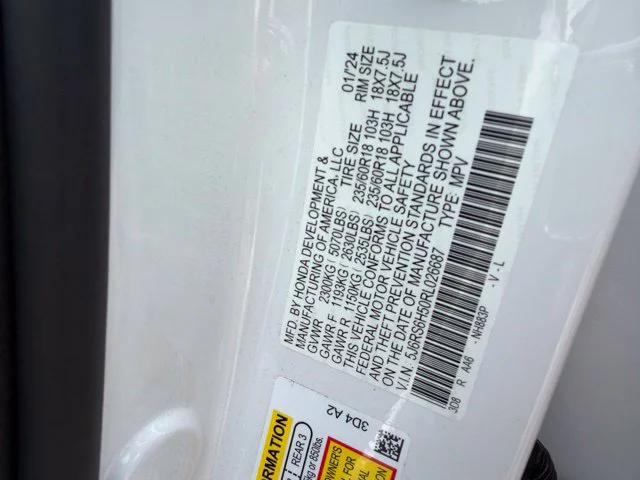Certified Used 2024 Platinum White Pearl Honda Sport image 18