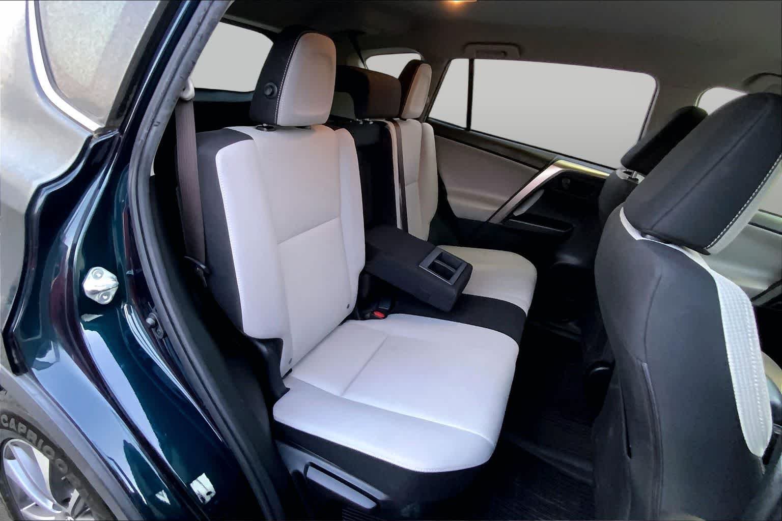 Used 2018 Galactic Aqua Mica Toyota Hybrid LE image 30