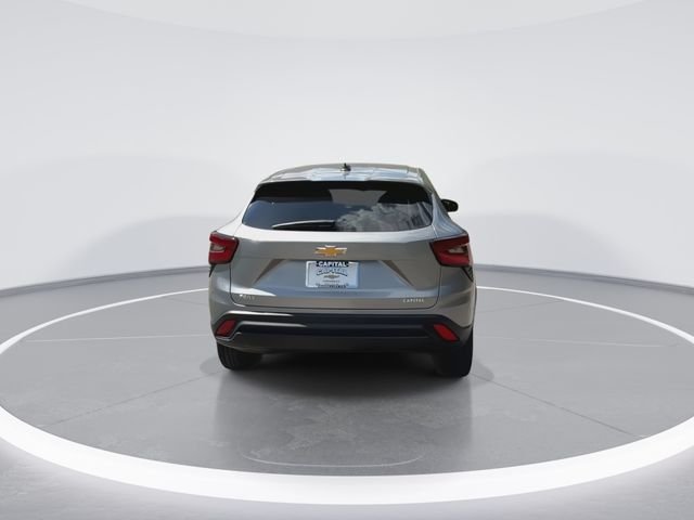 Used 2024 Gray Chevrolet LS image 10