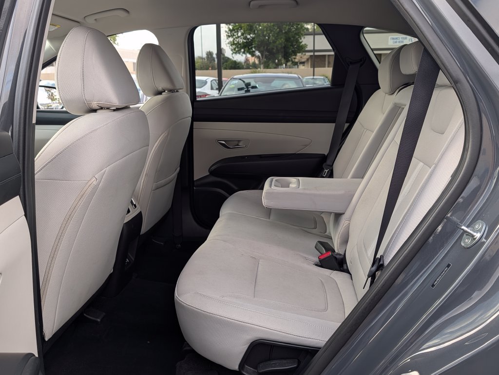 2025 Hyundai Tucson SEL - Photo 13