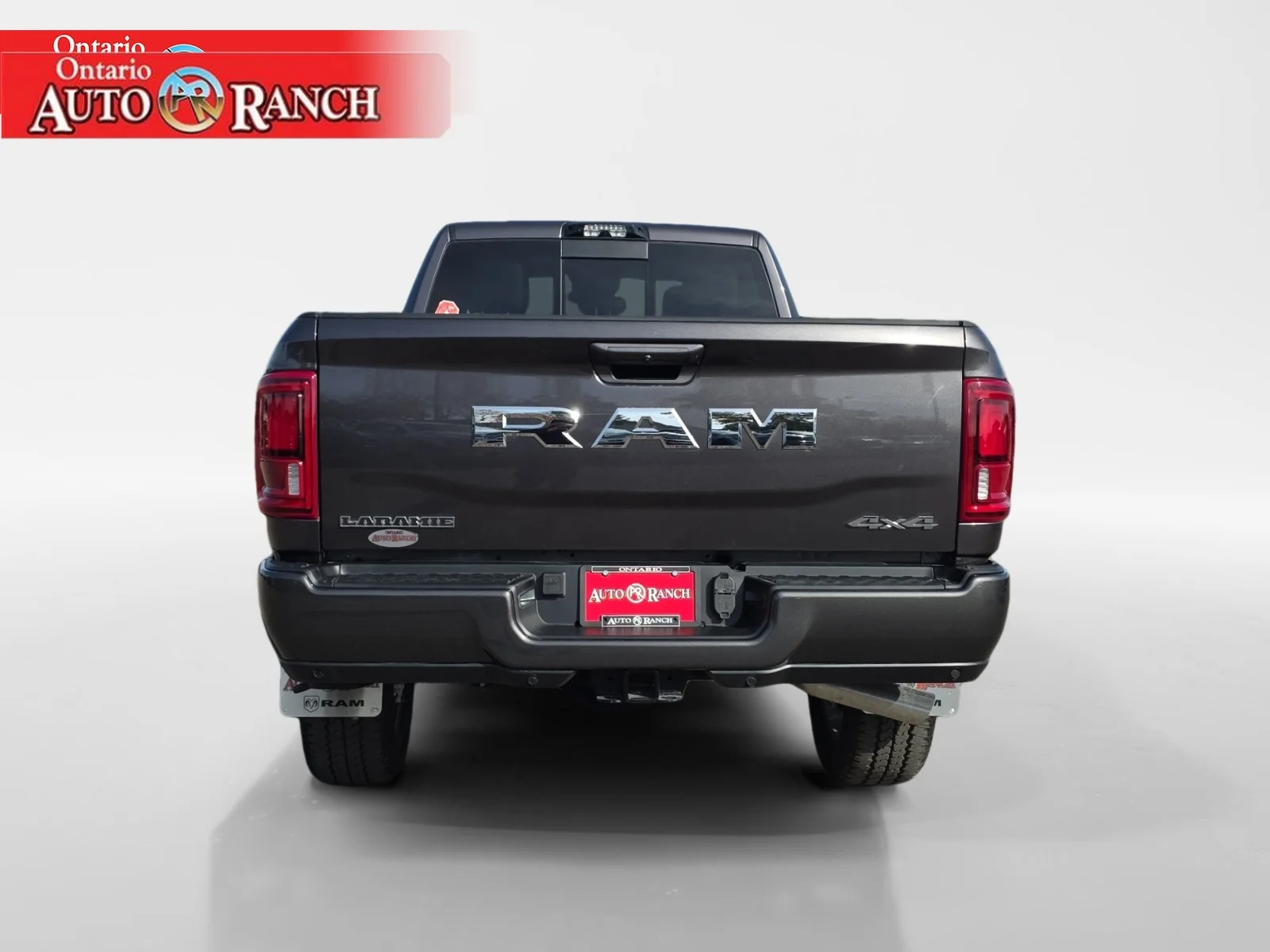 New 2027 Granite Crystal Metallic Clearcoat Ram Laramie image 4
