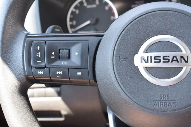Used 2021 White Nissan SV image 20