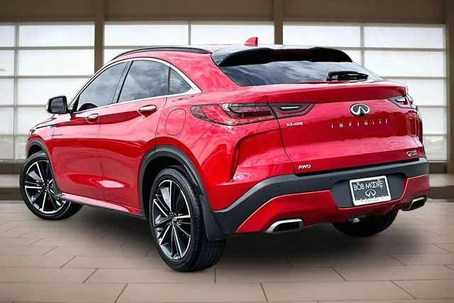 Used 2023 Red INFINITI SENSORY image 13