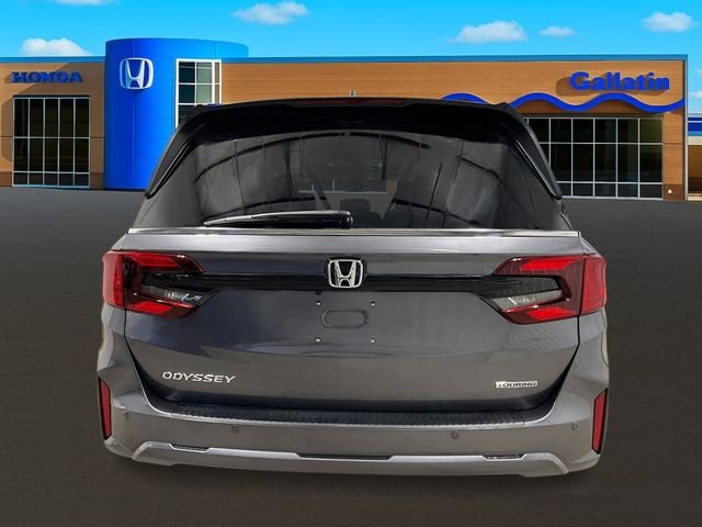 New 2026 Modern Steel Metallic Honda Touring image 4