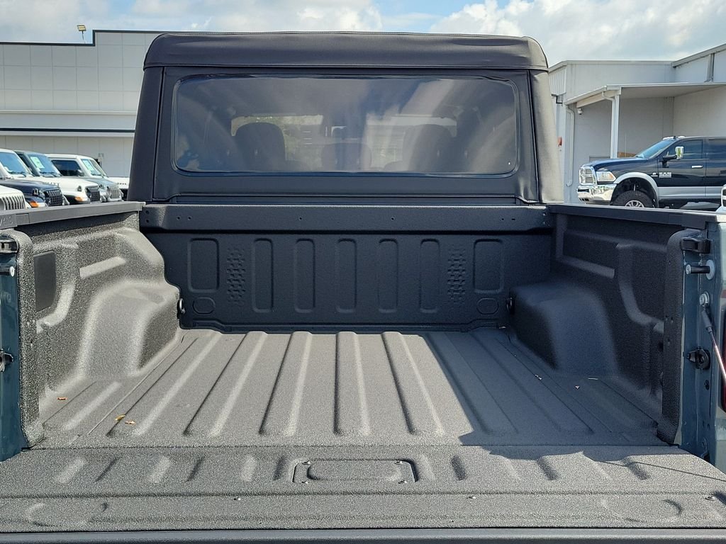 New 2026 Anvil Clearcoat Jeep Sport S image 7