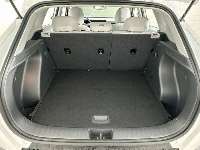 New 2027 Hyundai KONA SE