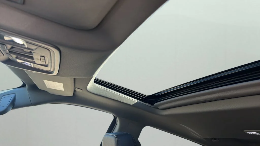 New 2026 Glacier White Tricoat GMC Denali image 26