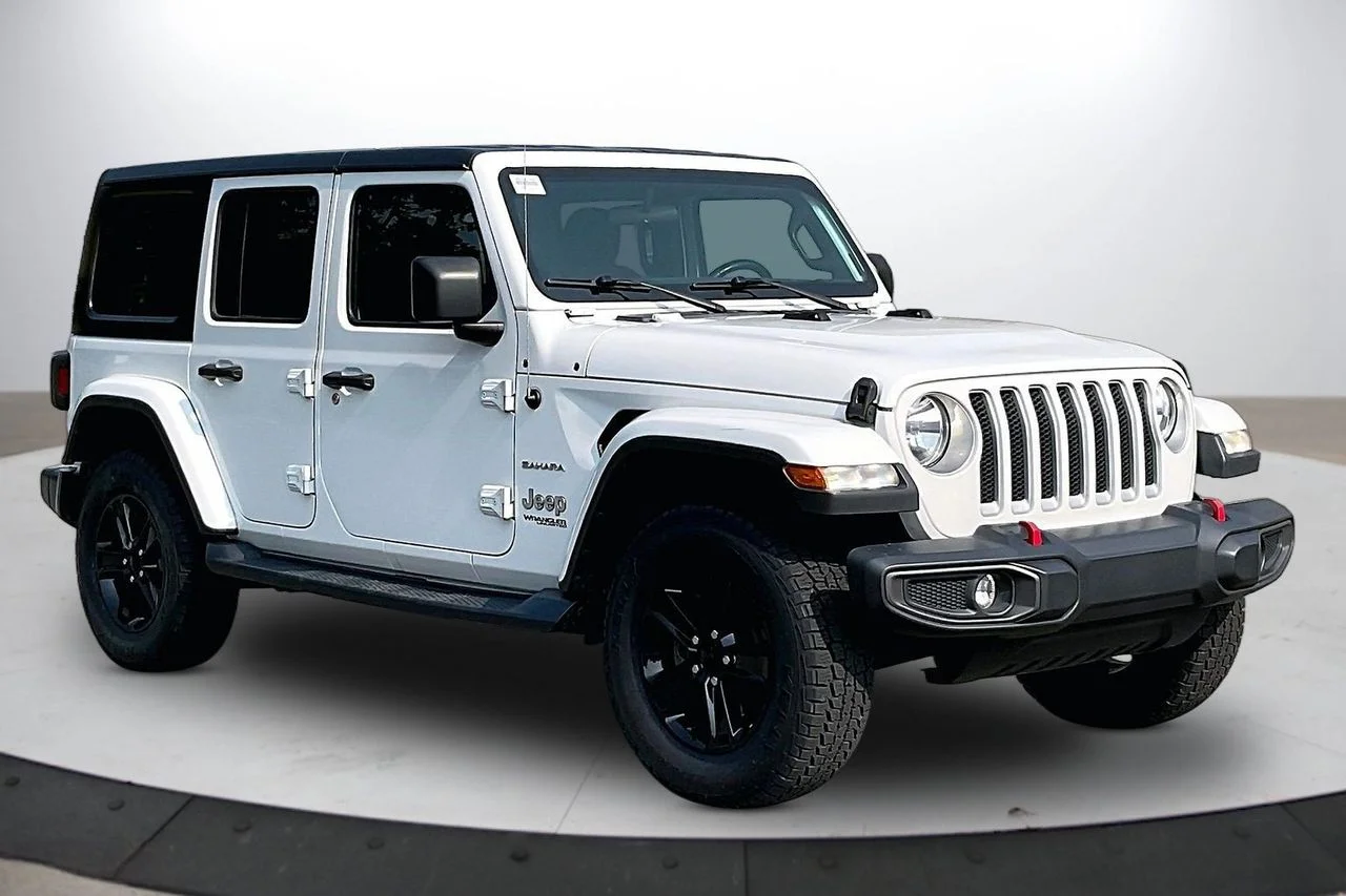 Certified Used 2020 White Jeep Sahara image 2