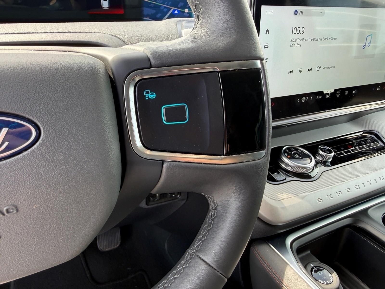 Used 2025 White Ford Active image 23