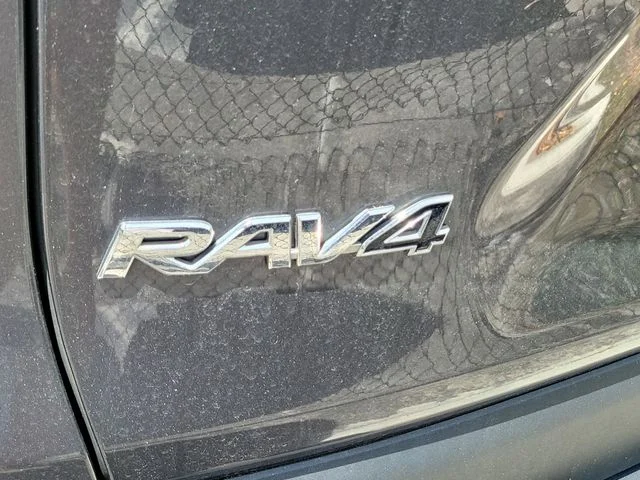 Used 2023 Gray Toyota XLE image 3