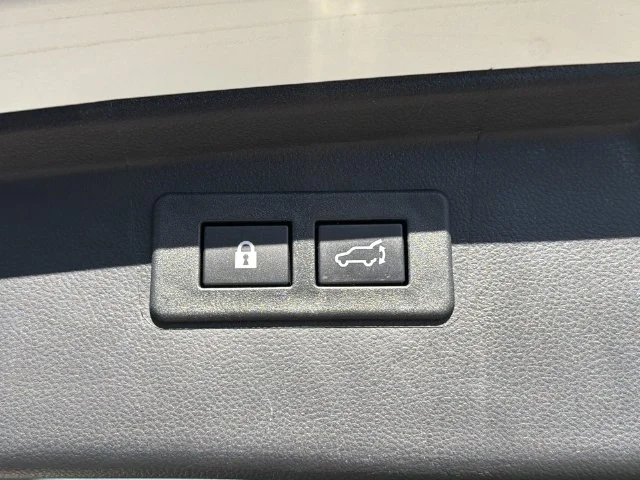 Used 2024 White Subaru Touring XT image 40