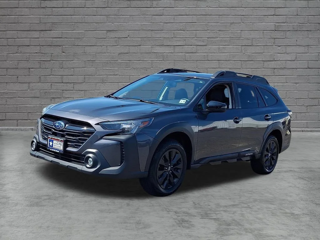 Used 2023  Subaru Onyx Edition XT image 6